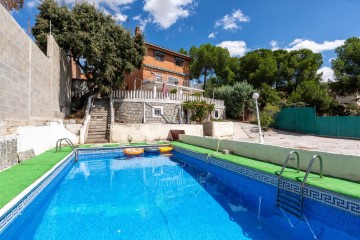 Maison 6 Chambres à Monte de Batres