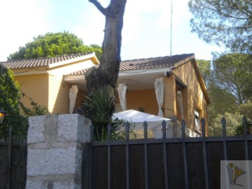 Casa o chalet  en Villa del Prado