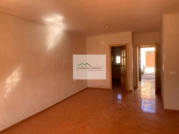 House 3 Bedrooms in Campillo de Altobuey