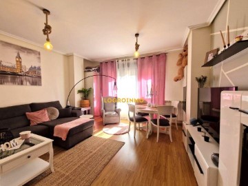 Apartamento 1 Quarto em El Campillo - Polígono Cantabria