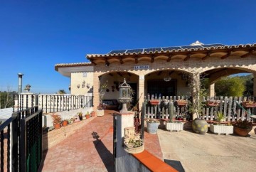 House 7 Bedrooms in Castelló de Rugat