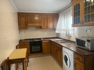 Apartamento 3 Quartos em Sant Josep-Zona Hospital