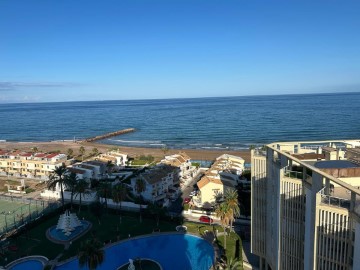 Apartment 3 Bedrooms in Playa Puig