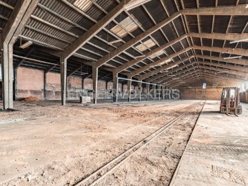 Commercial premises in Sant Genís