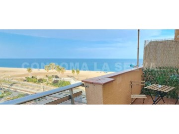 Penthouse 2 Bedrooms in Malgrat de Mar