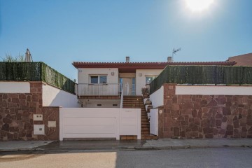 Casa o chalet 5 Habitaciones en Els Can Falguera-Turons