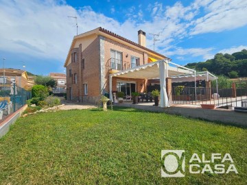 Casa o chalet 4 Habitaciones en Calella