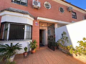 Casa o chalet 2 Habitaciones en Coria del Río