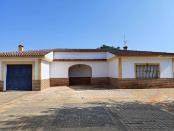 Casa o chalet 3 Habitaciones en Carmona