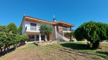 House 5 Bedrooms in Segur de Calafell