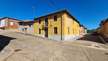 Casa o chalet 9 Habitaciones en Ardón