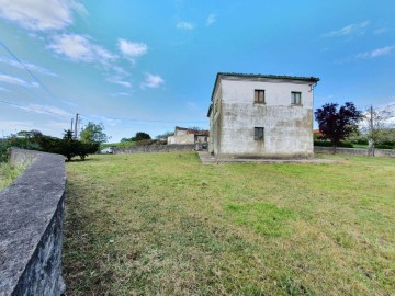 Maison 3 Chambres à Santullano