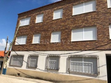 Apartamento 1 Quarto em Gerindote