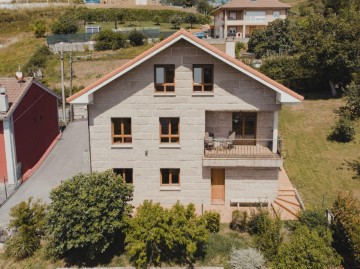 Casa o chalet 5 Habitaciones en Parroquias Norte-Naranco