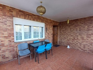 House 6 Bedrooms in Quincoces de Yuso