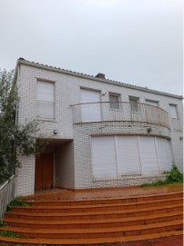 House 6 Bedrooms in Nuez de Ebro