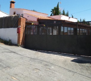 House 3 Bedrooms in Sant Roc