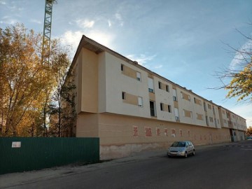 Edificio en Mora