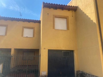 Casa o chalet 4 Habitaciones en San Román de los Montes