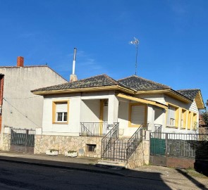 Casa o chalet 5 Habitaciones en San Román de los Caballeros