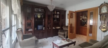 Apartment 4 Bedrooms in Arnedo