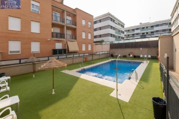 Apartment 3 Bedrooms in Huétor Vega