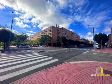 Piso 3 Habitaciones en Sureste