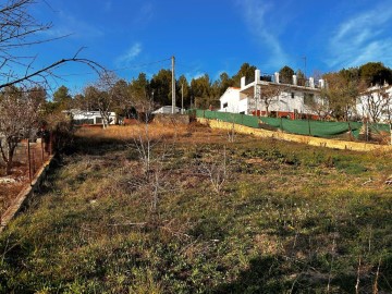 Land in Sant Llorenç d'Hortons