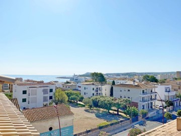 Ático 4 Habitaciones en Eixample Residencial