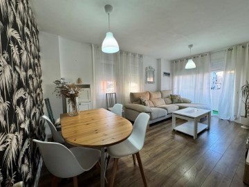 Apartment 4 Bedrooms in Centre