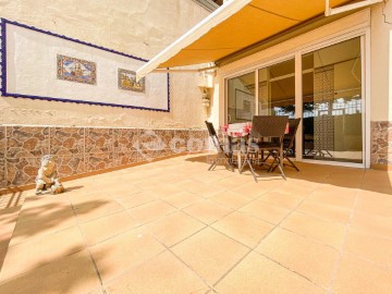 Apartment 3 Bedrooms in Blanes Centre