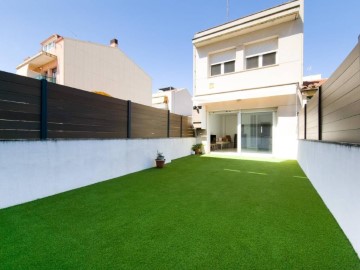 Casa o chalet 3 Habitaciones en Sant Pere Nord - Ègara