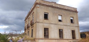 House 14 Bedrooms in Cueva de la Mora