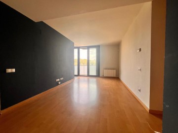 Apartamento 3 Quartos em Sentmenat