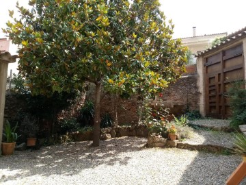 House 3 Bedrooms in Sant Llorenç Savall