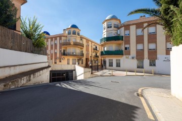 Apartment 2 Bedrooms in Residencial Triana - Barrio Alto