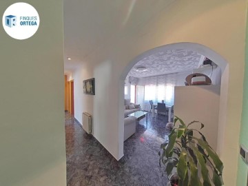 Apartamento 3 Quartos em Parets del Vallès