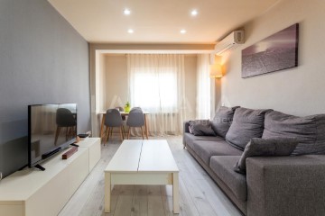 Apartment 3 Bedrooms in Montmeló