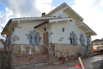 House 3 Bedrooms in Urria