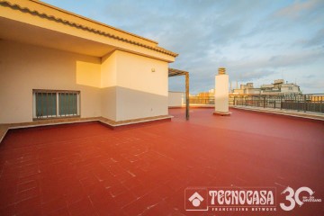 Ático 5 Habitaciones en Sant Adrià Nord