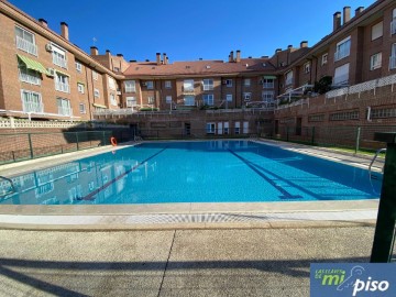 Apartment 3 Bedrooms in Covaresa - Parque Alameda