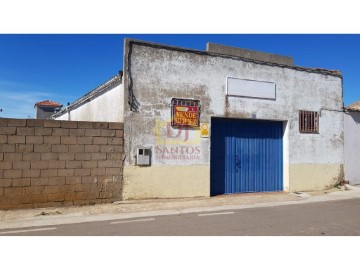 Bâtiment industriel / entrepôt à Arapiles