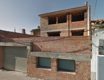 Edificio en Gironella