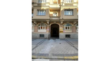 Apartment 4 Bedrooms in Valladolid Centro