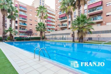 Apartment 2 Bedrooms in Barberà del Vallès