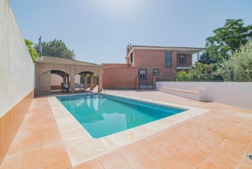 Casa o chalet 4 Habitaciones en Caparacena