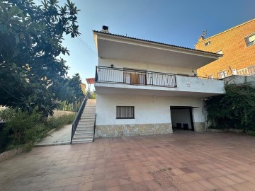 Casa o chalet 4 Habitaciones en Abrera