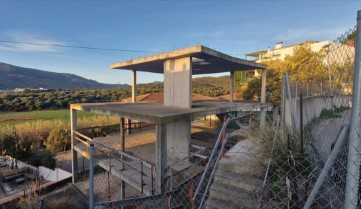 Edificio en Carboneres- La Farella