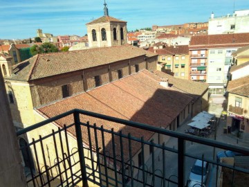 Piso 3 Habitaciones en José Zorrilla - Padre Claret