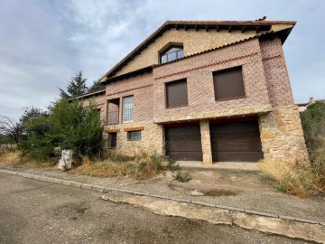 Casa o chalet 5 Habitaciones en Espinosa de Henares